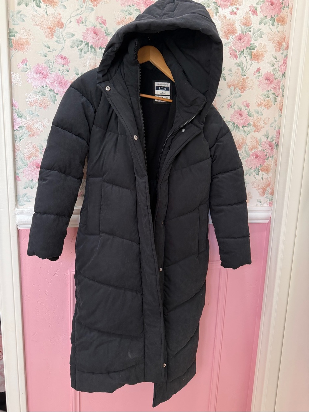Abercrombie Long Hooded Puffer Coat in Black